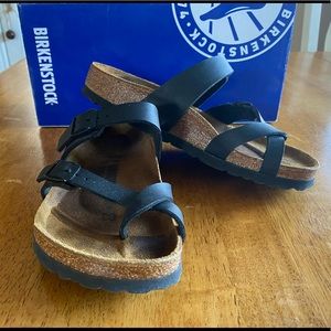 Mayari Birkenstock sandals normal fit